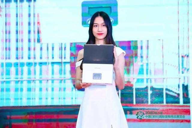 趋势|首日观众破2万，深宠展上这些小趋势值得关注