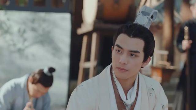 文曦|原创一开播就冲上热度榜第二，但鞠婧祎新剧口碑却两极分化