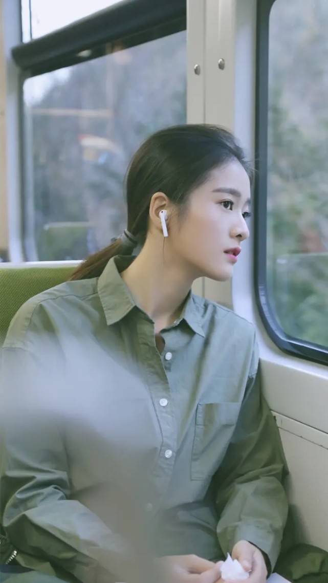 成绩|原创赵今麦高考分数被曝光，都要赶上关晓彤了，她才是低调的小学霸