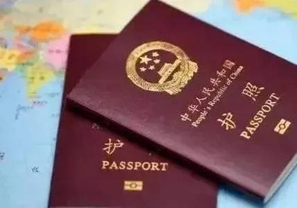 移民到澳洲后，孩子在澳洲出生，是拿国籍还是拿PR？