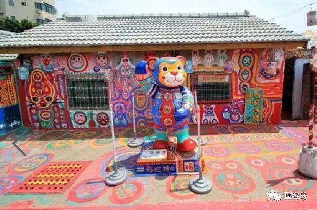 97岁“中国宫崎骏”:用2920天坚持,画一个村(组图)