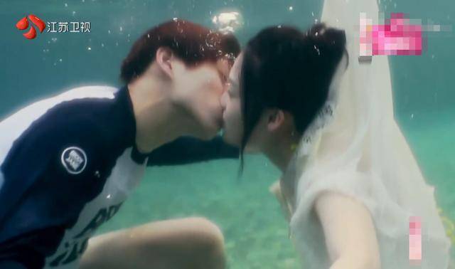 吴昕|原创潘玮柏吴昕后援会解散，《我们相爱吧》真是宝藏节目，9对CP全散