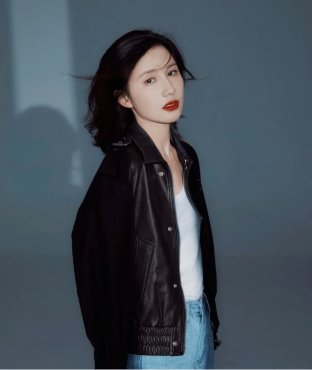 冯绍峰|原创黄景瑜丑闻缠身资源仍好到爆，与白百何演新戏，冯绍峰王千源作配