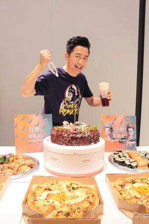 哈林|原创庾澄庆59岁生日，周董萧敬腾送祝福，大赞身材好再生几个不是问题