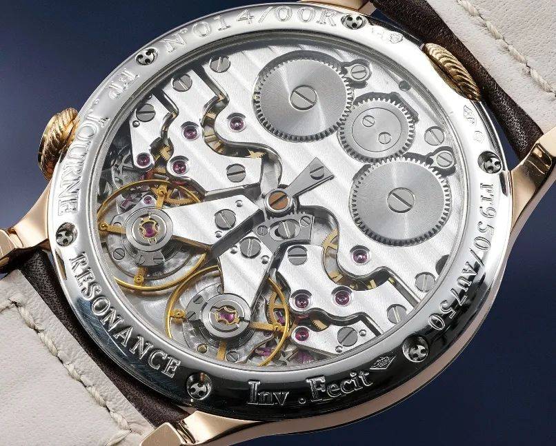 珠宝|LV前珠宝总监,收藏谁的表?