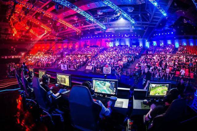 电竞|对不起：从事电竞跟打游戏，没有任何关系 | 专栏