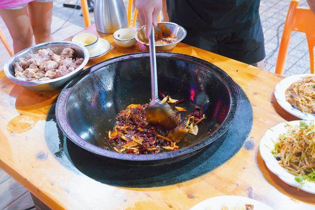 大口|人均70吃到豪爽东北菜大口肉大口酒就是咔咔整