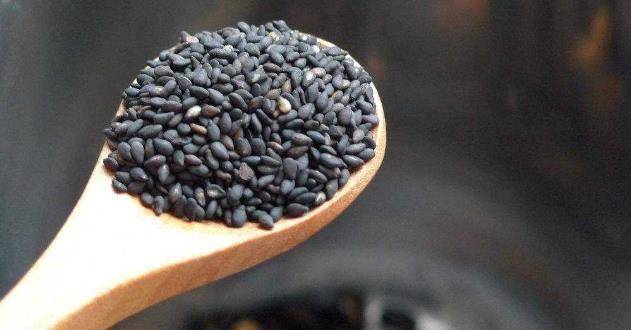 吃什么药会变成黑便 21d2c2e7d8164a37a1e9871b9d7fa6fa.jpeg