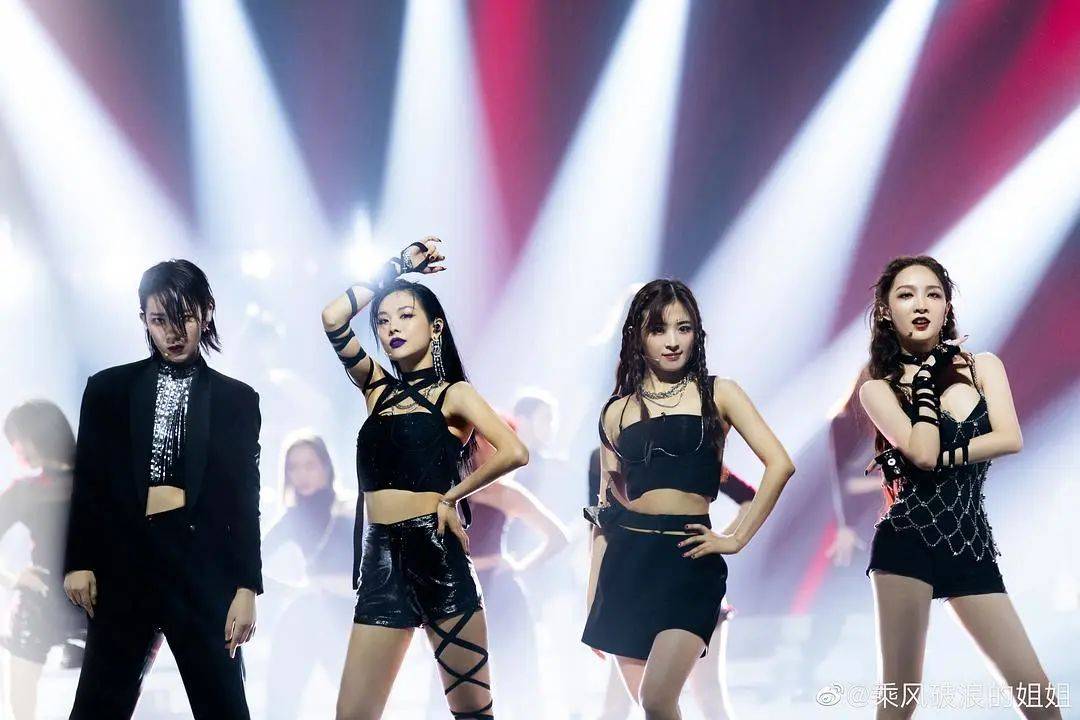 合作|原创张雨绮的自信，和15岁的重要决定有关，很多女星都羡慕