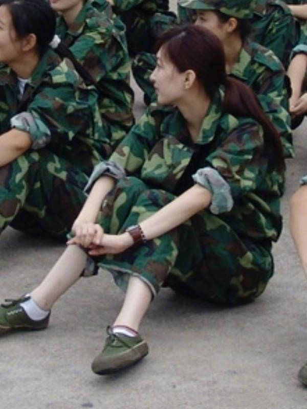 鞠婧祎|真有头发浓密到看不见发缝？江疏影是天生的，鞠婧祎发量暗藏玄机