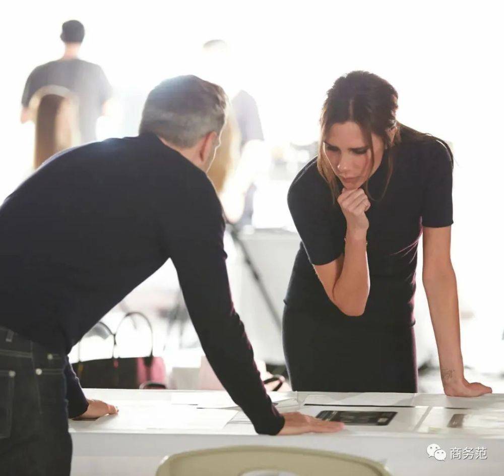 品牌|身家4.5亿美元的贝嫂跑来中国卖化妆品，这是受儿子被要求签婚前协议刺激？