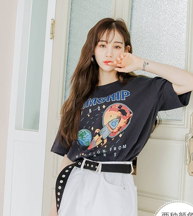 潮流穿搭女装嘻哈夏季 c4ceb4d03a5741e18a9c9f52dcc62776.jpeg