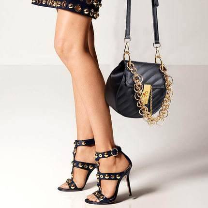 鞋子|鞋包组合：3个搭配秘笈，让你的衣品高级且有品味