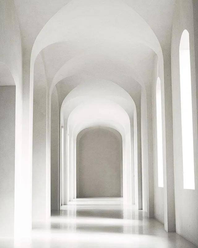 豪宅|连浴缸都是黄金的？肯豆最新曝光的上亿豪宅里，竟然惊现东北酸菜缸！