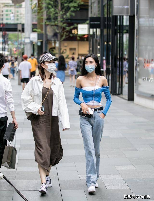 风情|针织上衣到底有多“风情”，你不穿身上真的体会不了，简直美翻了