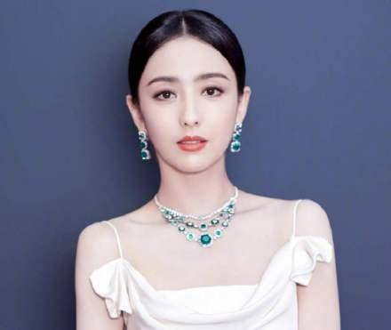 黄圣依|女明星们的神仙打架之鼻子长得好是什么体验，看看她们就知道了