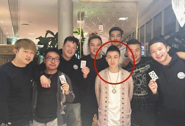 王思聪个人身高是多少 cbe0209a80e74a6e87aab9ffa2ec8467.jpeg