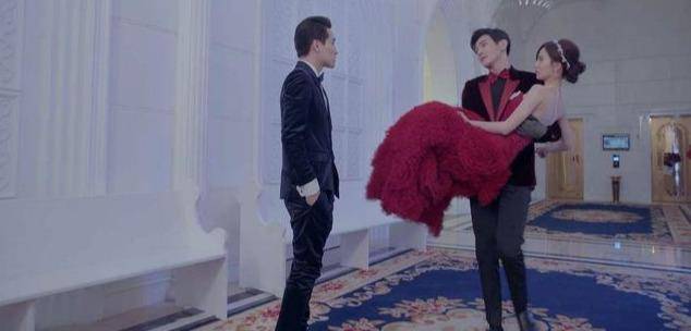 网剧霸道总裁短剧 03bf87e4b6de4bfaa80ff9e2507bf6f6.jpeg