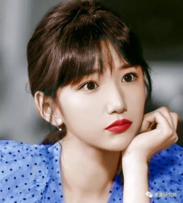 fa|2020最违和女主，收割霸道总裁的颜值就靠这？