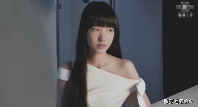 唐嫣|原创唐嫣否认生双胞胎传闻？萧蔷被人出卖？林心如给女儿买1亿钻戒？