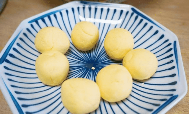 南瓜蒸多久可以变成泥 fa5770c8ea524a4c8996224d215381c0.png