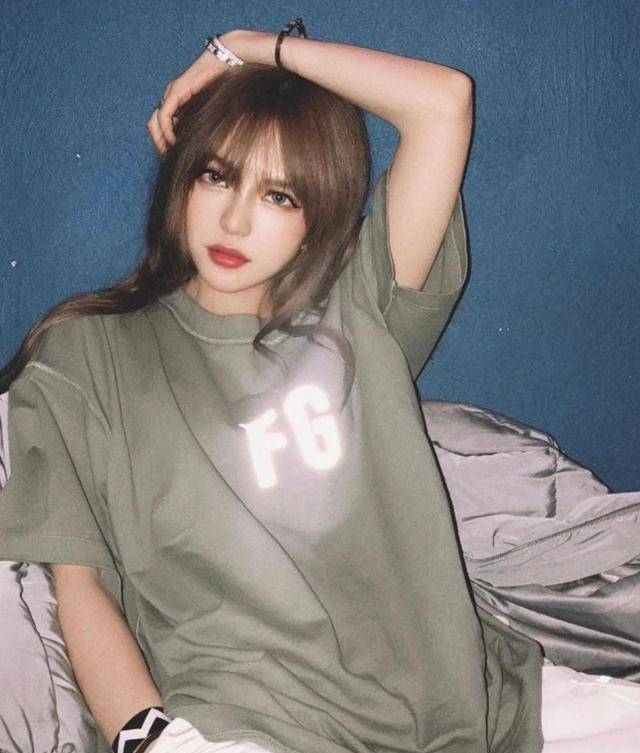 周扬青|FR2为周扬青打造专属“人物Tee”！罗志祥终究是高攀了