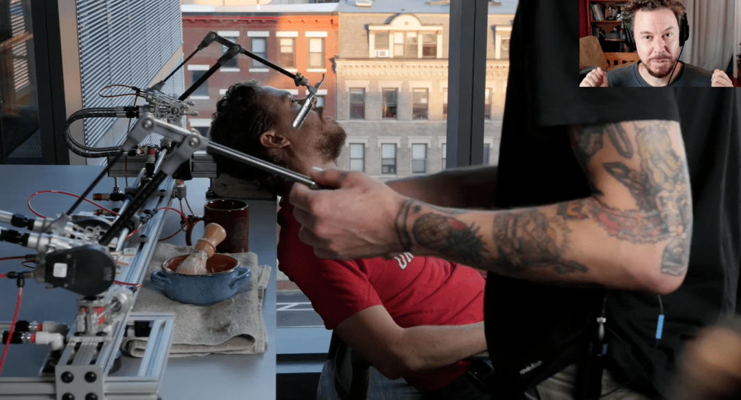 回小|让机器人给自己“刮胡子”？这个美国小伙亲自做了回小白鼠