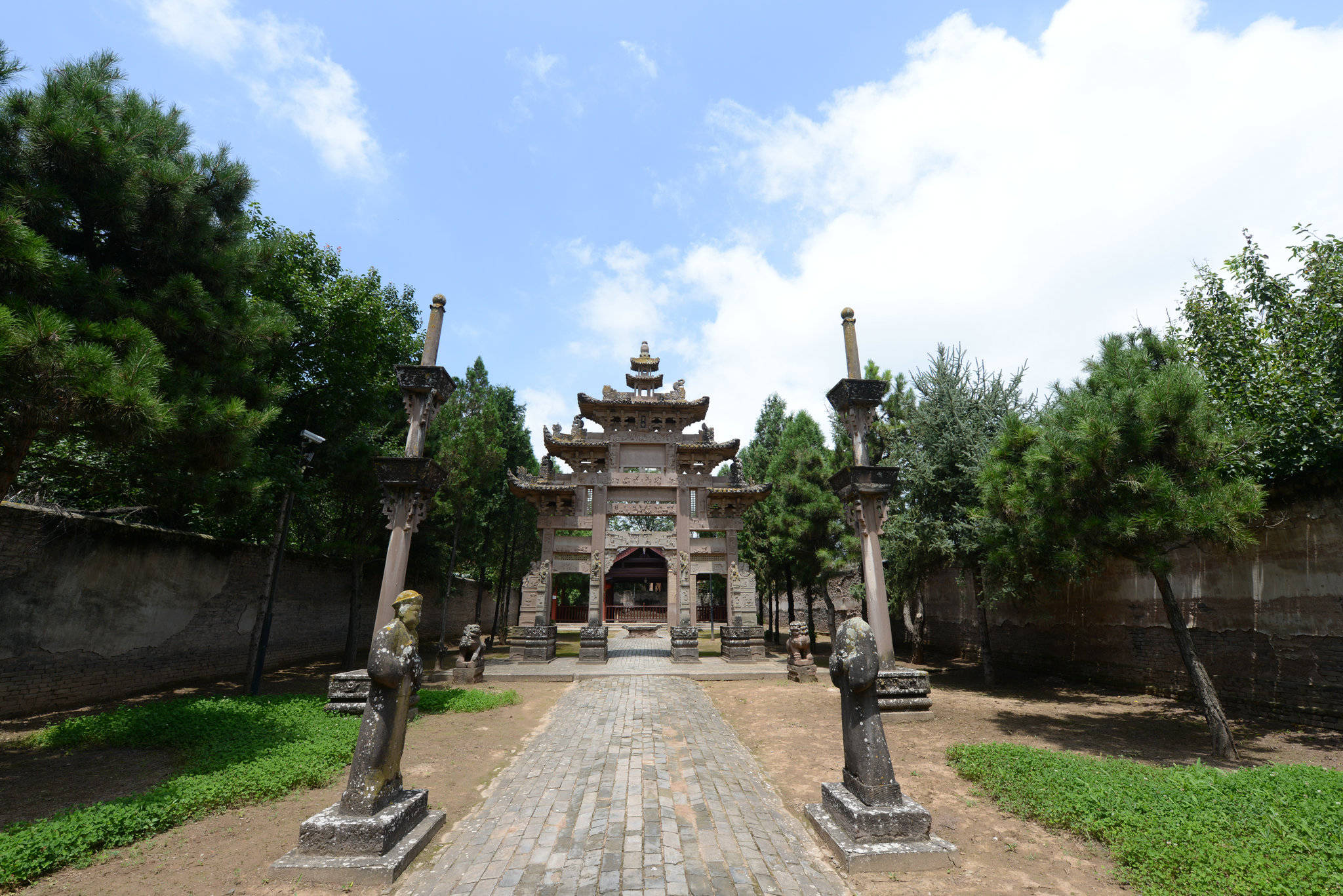 黄土地(|隐在旬邑黄土地上“宫殿”，历时四十三年建成，叙述着清代秦商的奢华