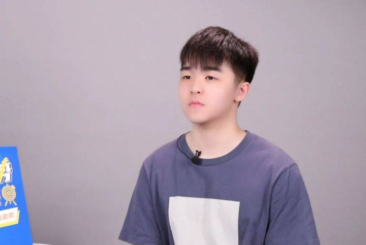 少年|复读少年告别网瘾成功蜕变一年提分213分