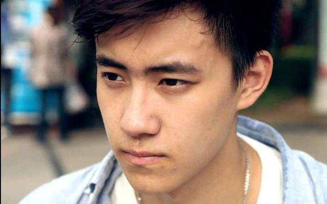 《三十而已》钟晓阳的饰演者有多牛?看了他的毕业院校