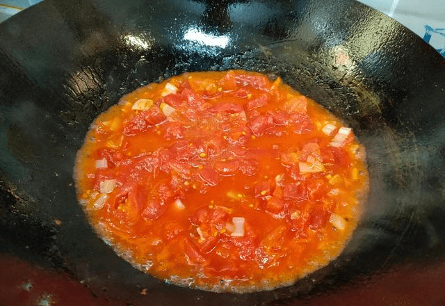 怎么做西红柿鸡蛋面好吃窍门 fc034a6f901047d68225d956de5236fb.png