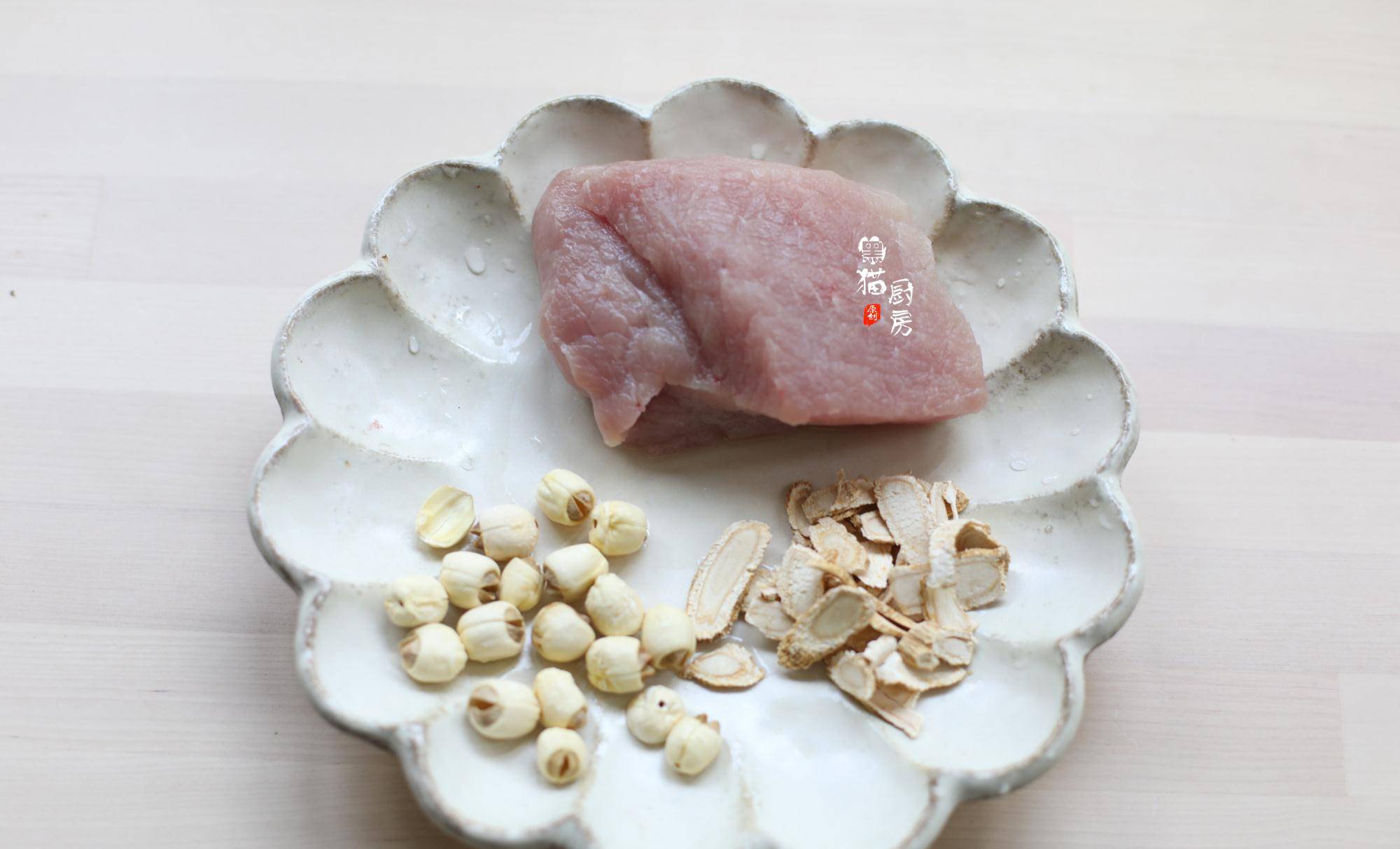 熟瘦肉怎么切成小块 0072981f802f444d8fcb70a5bae447ff.jpeg