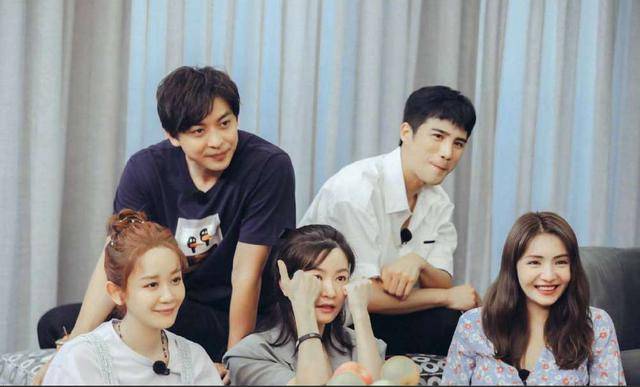 麦迪娜向海陆道歉“不应该透露其隐私”，海陆