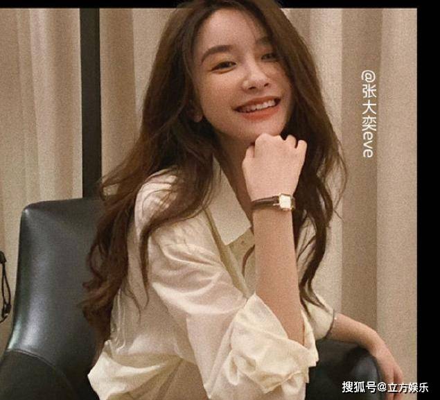 珠宝|都很活跃？董花花与网友讨论奢侈珠宝，张大奕找粉丝推荐垃圾桶！