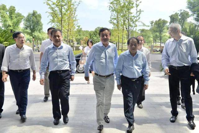 观点评论|华为麒麟芯片绝版，联发科能解燃眉之急？