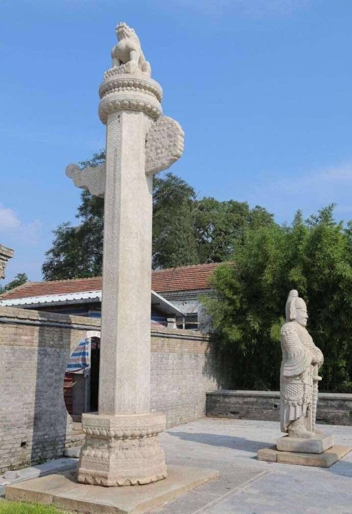 墓园|扭成的人性第三副面孔——记京西田义墓