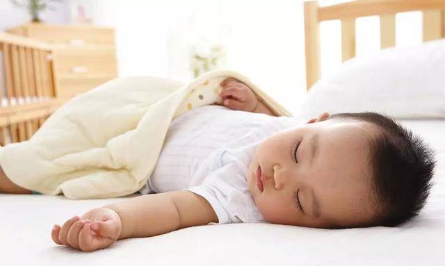 睡眠|真不错！达人宝妈调教宝宝睡眠经验分享不错