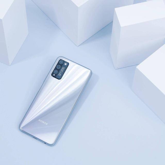 测评盘点|这组手机CP美翻了！荣耀30青春版开箱评测