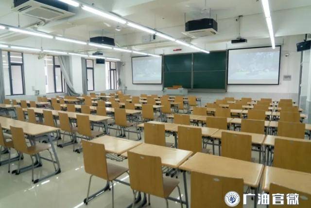 多多|快看!专插本最热门的大学!报考人数多多多!