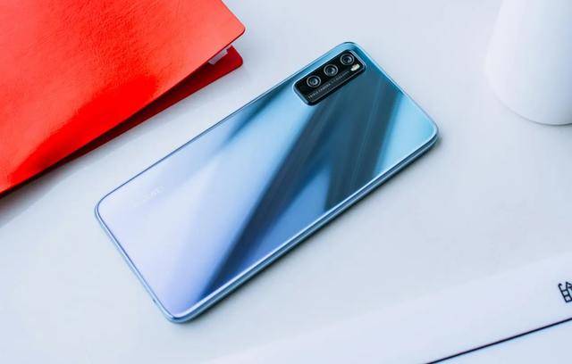手机十分值得关注,而外观颜值与内在实力同样惊艳的华为畅享20 pro