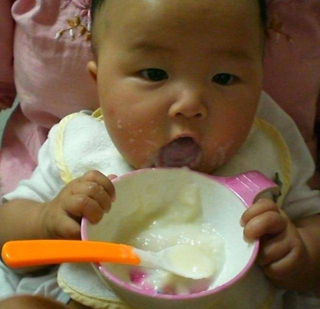 影响|还影响智力水平还在拼命给宝宝补钙？宝宝辅食少了它不但不长个