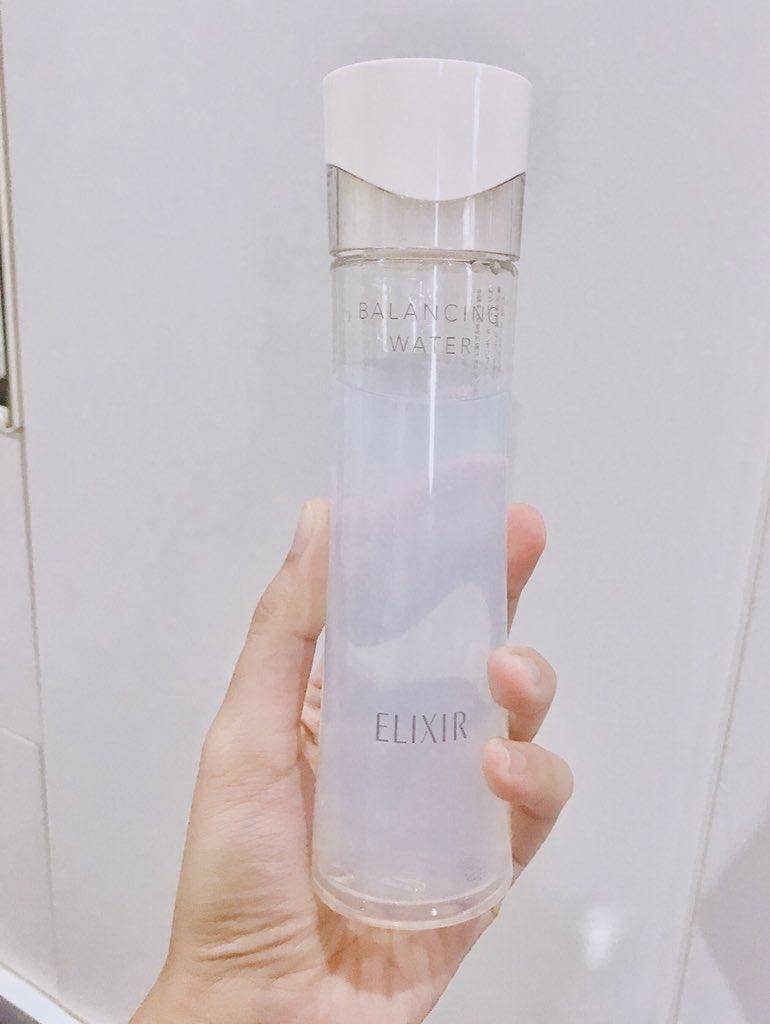 肌肤|别再跟风买了！油皮的【本命水】你喝对了吗？