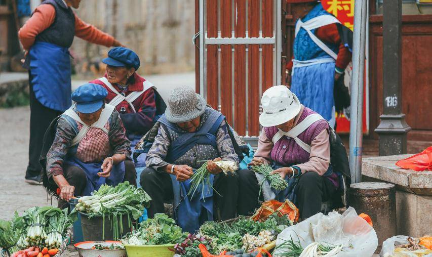 在外打工的gdp属于哪个省_打工人图片