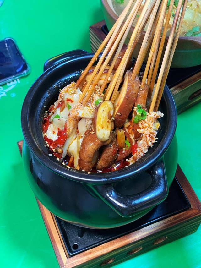 烧烤|去晚了没地方，吊炉大公鸡贼哇塞长春红旗街新开家德惠口味烧烤