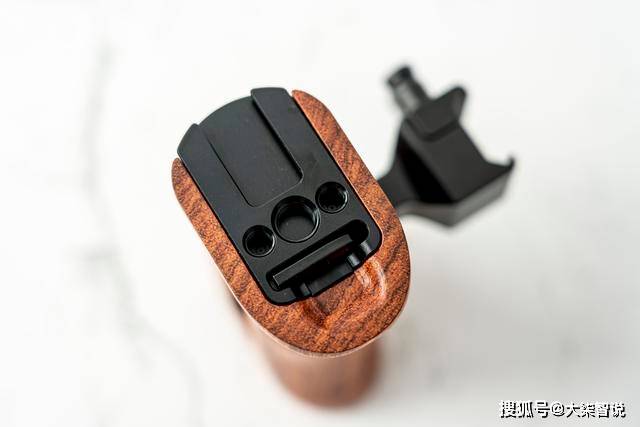 莫格|给相机搭配SmallRig斯莫格兔笼后，你必须要买的相机套件“必看”