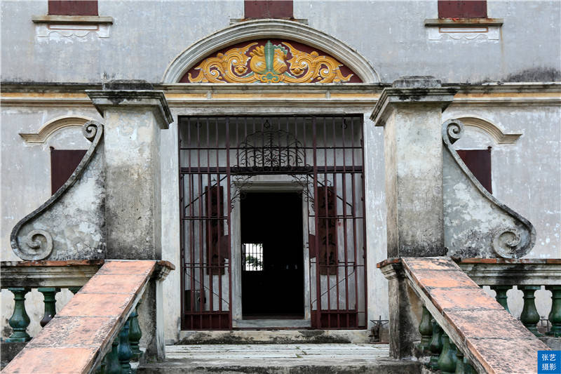 开平|开平有座村子，15座碉楼建于20年代，被列入世界文化遗产地之一