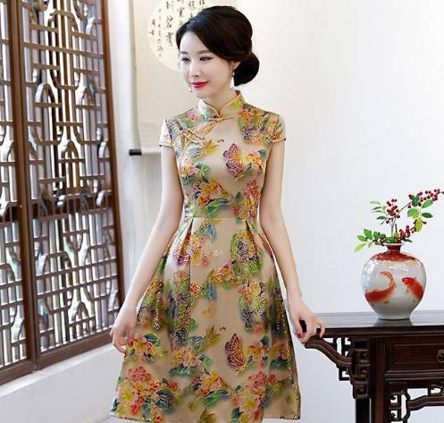 韵味|50岁的胖妈妈想穿旗袍？看准这几点，就算胖也照样“韵味足”