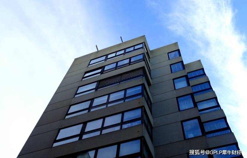 财富管理|富途控股第二财季美股交易量为554亿美元 财富管理规模增37%至11.2亿美元