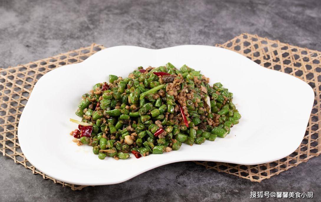 肉末酸菜怎么炒最好吃 b59cd864a8da4aae804e1b46aba2bcf2.jpeg