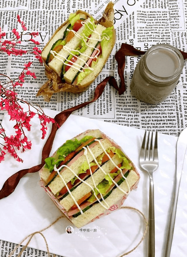 efa3eadd269e4e85a6b44c4fe3c03cfc.png